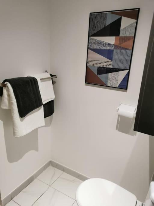 Fully Equipped Apartment Wifi European Hospital Marseille Bagian luar foto