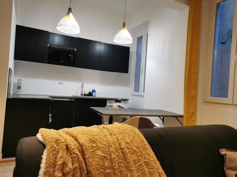 Fully Equipped Apartment Wifi European Hospital Marseille Bagian luar foto